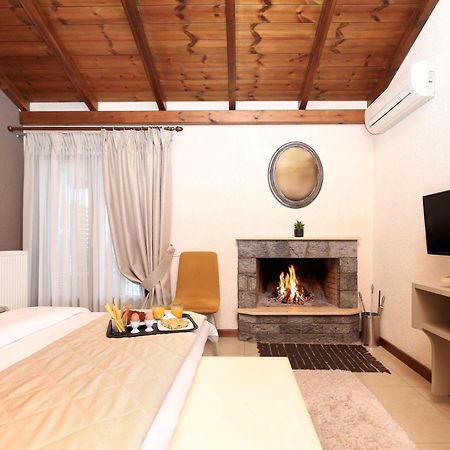 Asimina Guesthouse Eptálofos Eksteriør billede