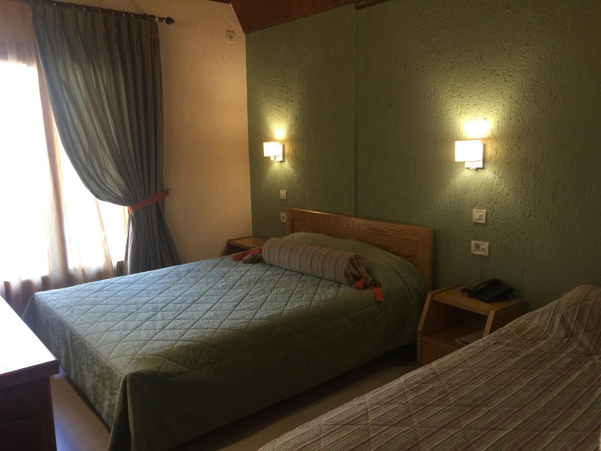 Asimina Guesthouse Eptálofos Eksteriør billede